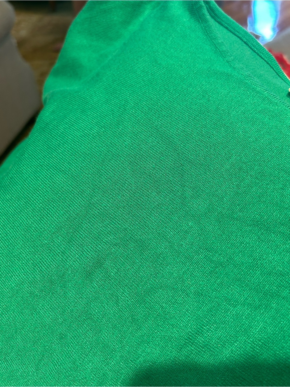 Cyrus Women's Bright Green Knit Tunic Top - Picture 2 of 5
